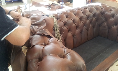 fabrication canapé chesterfield