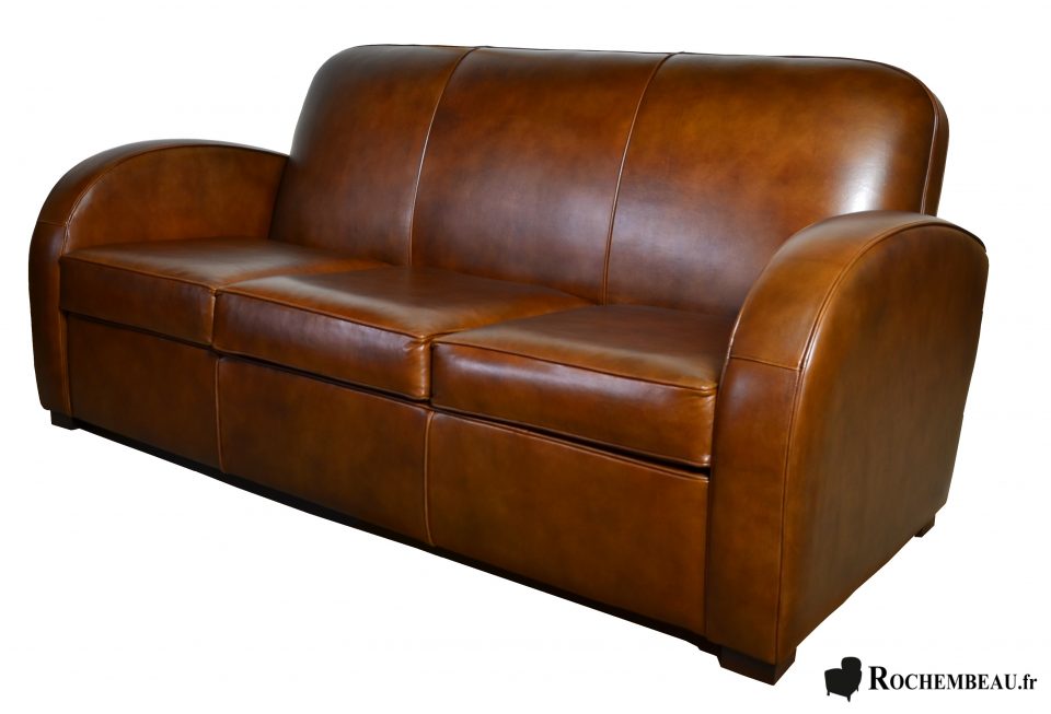 Newcastle Club Sofa - Ferrari Red | 3-seater