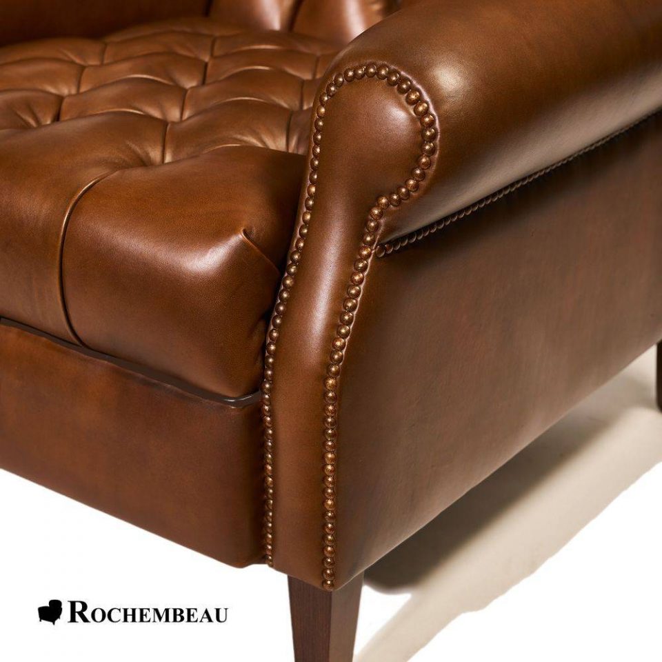 172 Chesterfield 175 Fauteuils 1551 fauteuil-oreilles-winston-assise-capitonee-3-rochembeau.jpg