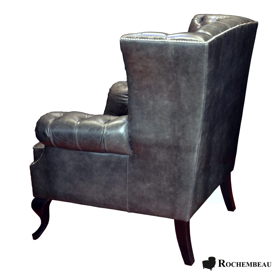 172 Chesterfield 175 Fauteuils 1557 fauteuil-oreilles-capitons-el-barber-cuir-gris-rochembeau-2.jpg