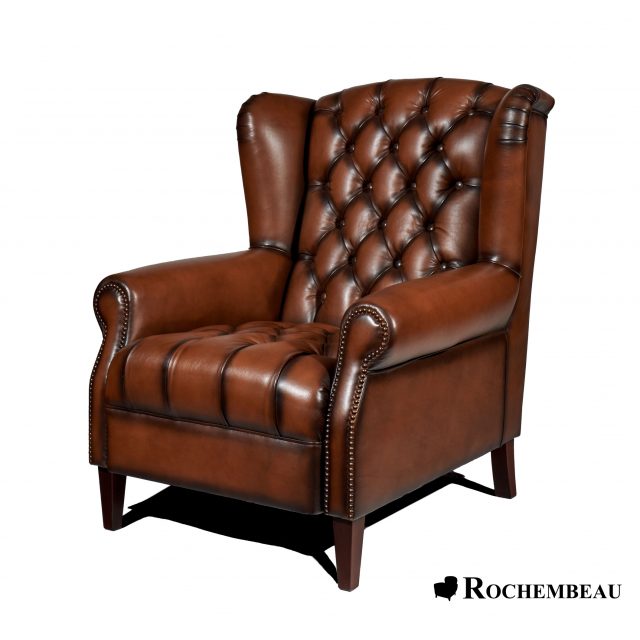 39 Chesterfield 41 Fauteuils 207 fauteuil-oreilles-capitonne-marron-fonce-clous-rochembeau-01.jpg