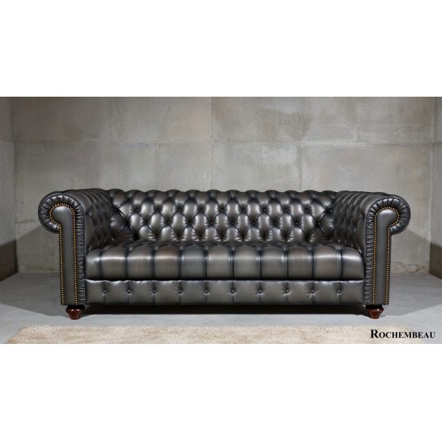 39 Chesterfield 43 William 74 2025-06 434 chesterfield-cuir-ardoise-3p-william.jpg