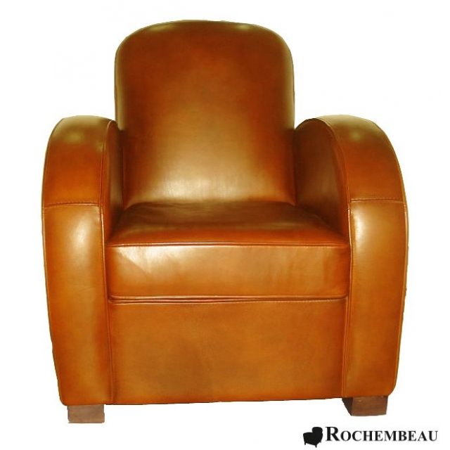 Newcastle fauteuil club Rochembeau marron clair.jpg